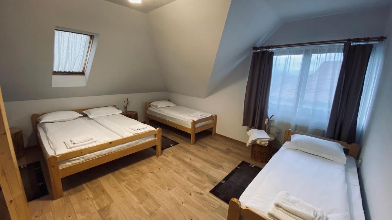Bed and Breakfast Famives Vendeghaz Racul Exteriér fotografie